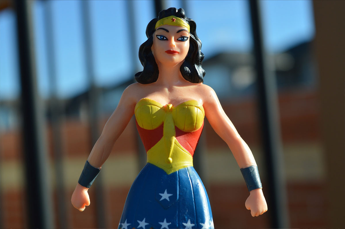 wonder-woman-1016324_ErikaWittlieb auf Pixabay.jpg